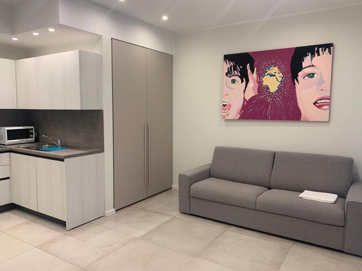 Casa Vacanze Residence Ideale Suites And Apartments Alassio Kültér fotó