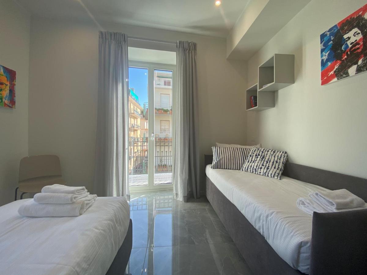 Casa Vacanze Residence Ideale Suites And Apartments Alassio Kültér fotó