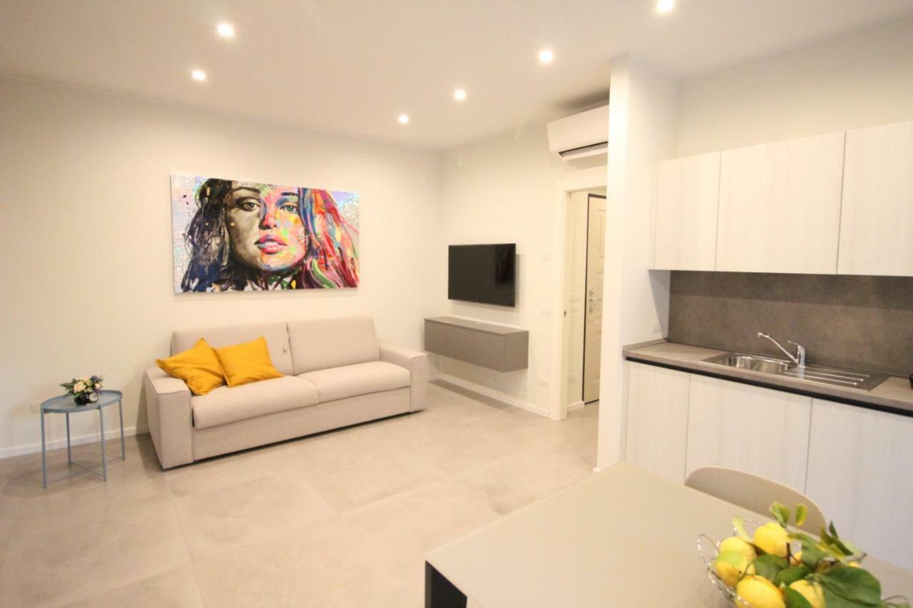 Casa Vacanze Residence Ideale Suites And Apartments Alassio Kültér fotó