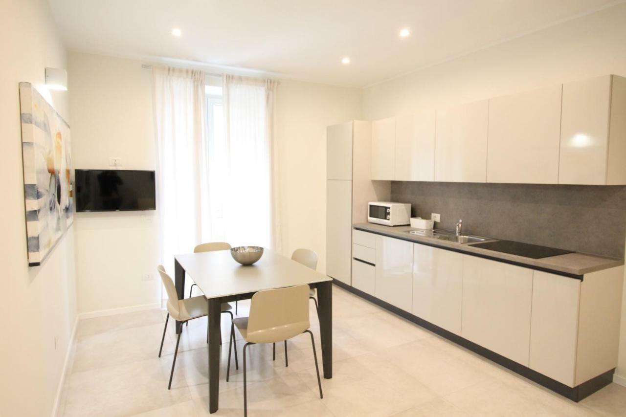 Casa Vacanze Residence Ideale Suites And Apartments Alassio Kültér fotó