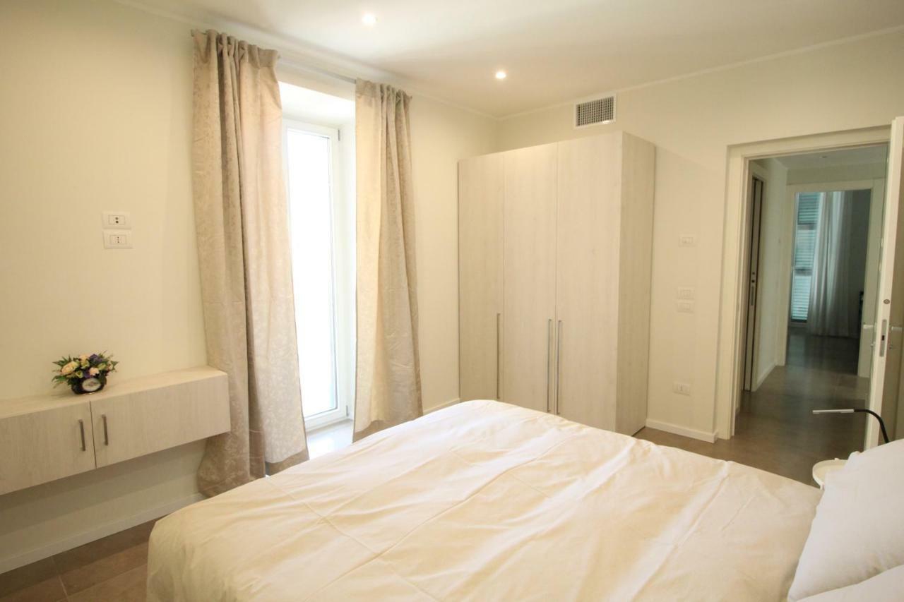 Casa Vacanze Residence Ideale Suites And Apartments Alassio Kültér fotó