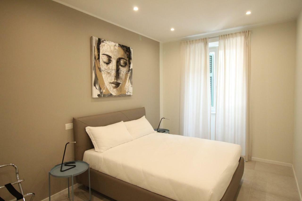 Casa Vacanze Residence Ideale Suites And Apartments Alassio Kültér fotó